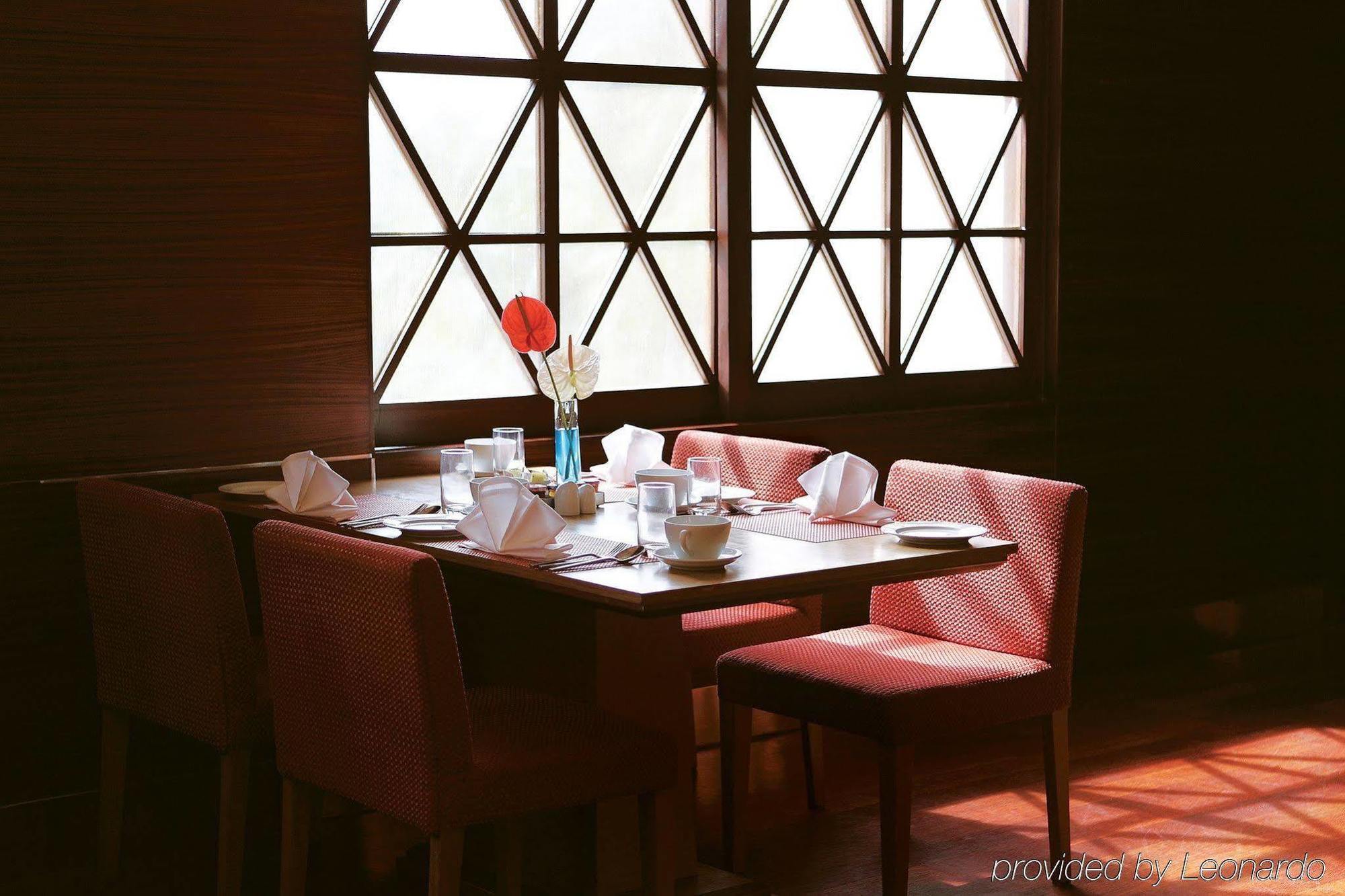 Hyatt Regency Trivandrum Thiruvananthapuram ร้านอาหาร รูปภาพ